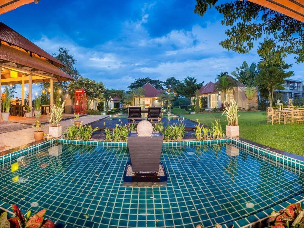 Lucerne Villa Resort Ban Bung Toei Exterior foto